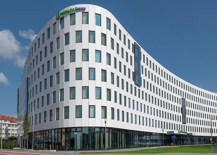 Holiday Inn Express Duesseldorf - Hauptbahnhof By Ihg