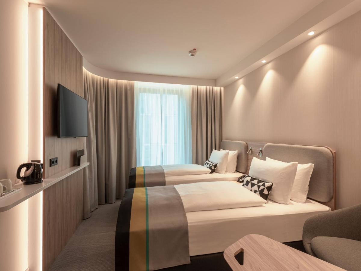 Hotel Express - Hauptbahnhof By Ihg 3*