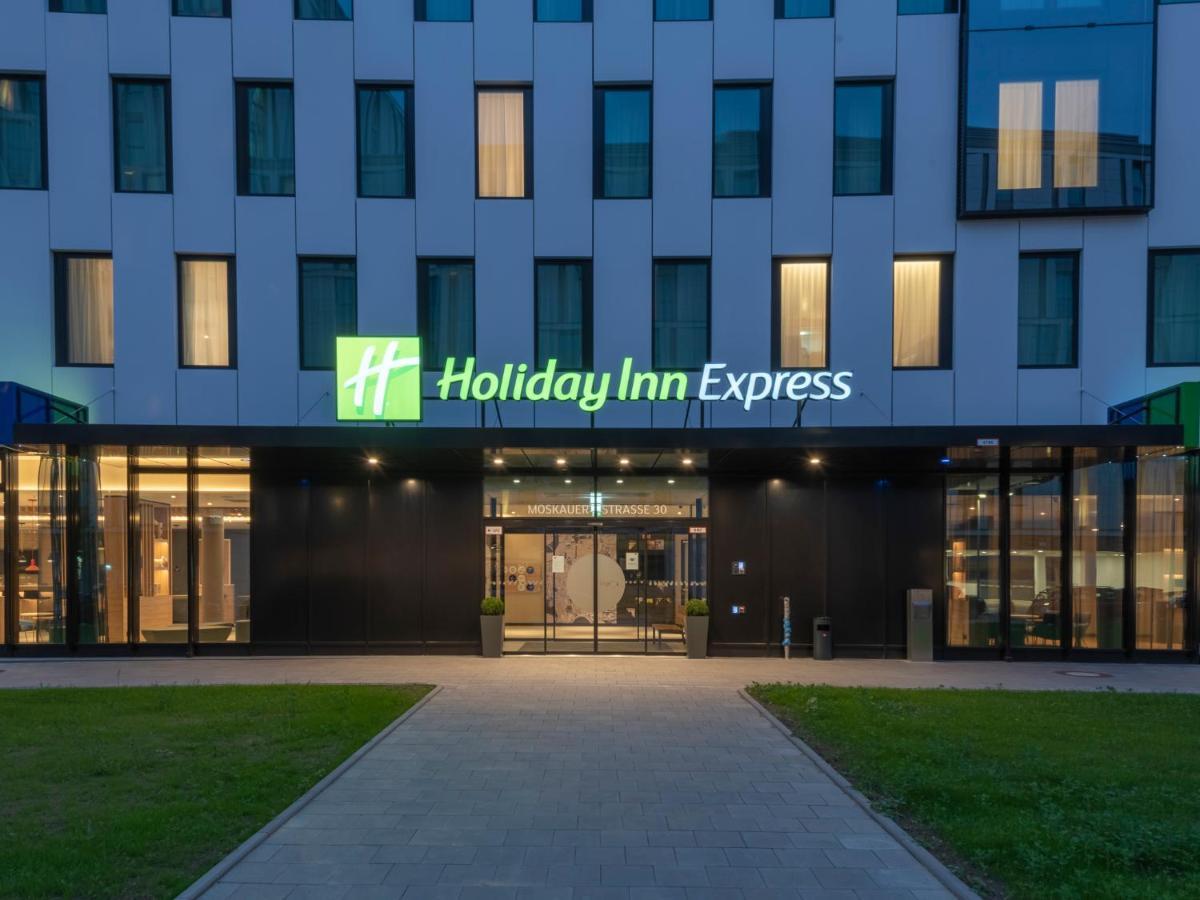 Express - Hauptbahnhof By Ihg 3* Düsseldorf