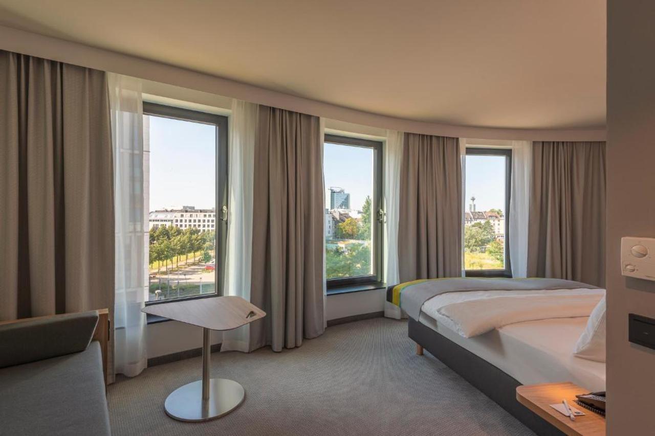 Express - Hauptbahnhof By Ihg Düsseldorf